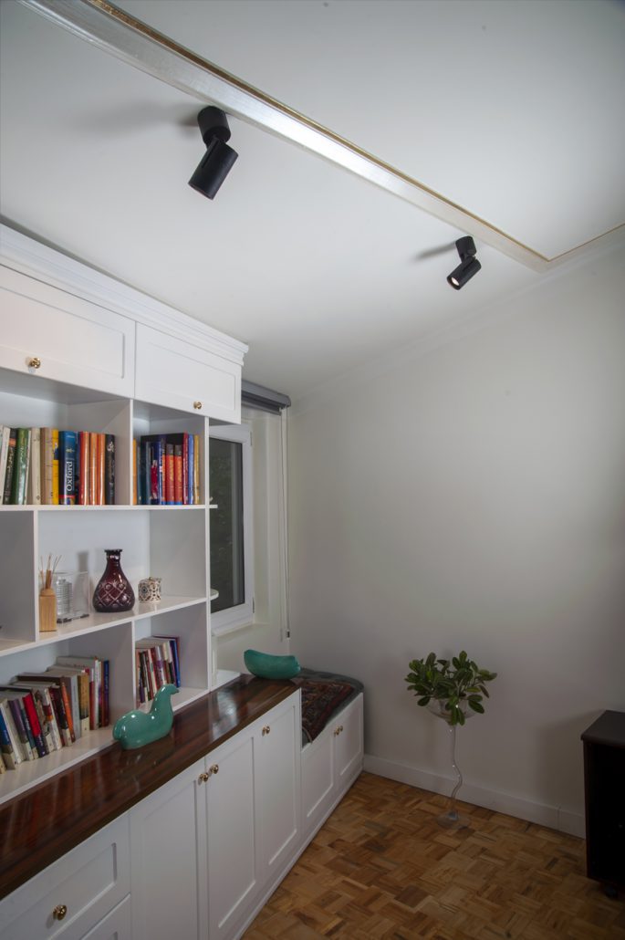 سقفی روکار متحرک دیمیبل نوران کد interior ceiling light / LC8