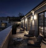 چراغ دیواری بیرونی 15 وات نور 3000k کد H214 - Image 2