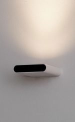 چراغ دیواری بیرونی 4.5 وات نور 3000K کد LC136 - Image 2