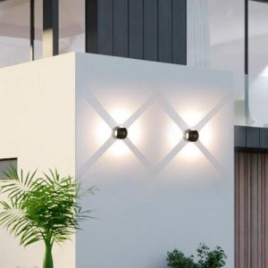 Outdoor-wall-light-15-watt-light-3000K-2.jpg