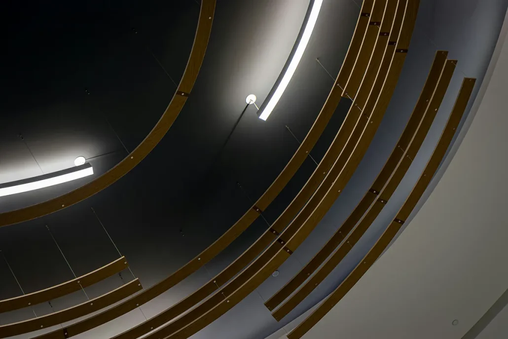 ایده‌های نورپردازی سقف با هالوژن