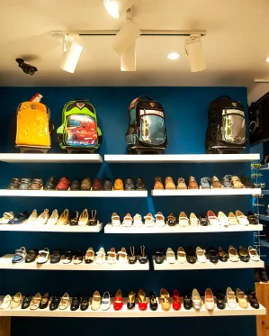 MERCI-MAMA-نورپردازی-تجاری-نوران-10