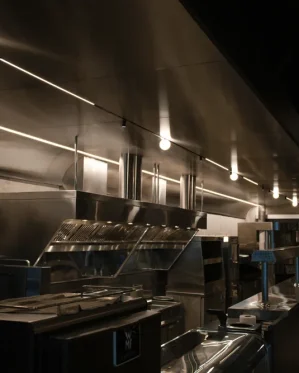 پروژه نورپردازی رستوران مرغ سوخاری قشم