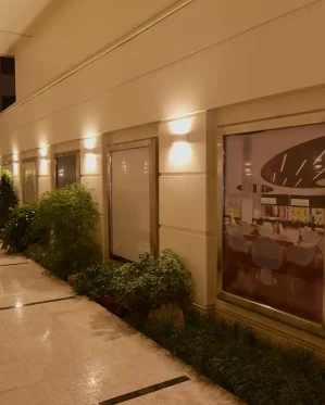 Sana-Center-مرکز-خرید-سانا-سنتر-نورپردازی-تجاری-1