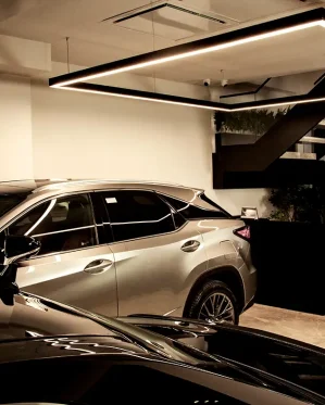 VIP-MOTOR-نورپردازی-نمایشگاه-ماشین-نوران-4