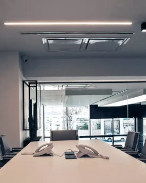 VIP-MOTOR-نورپردازی-نمایشگاه-ماشین-نوران-6