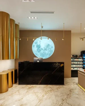 نورپردازی-فروشگاه-لاوازم-آرایشی-بهداشتی-روی-ماه-مرکز-خرید-اپال-3